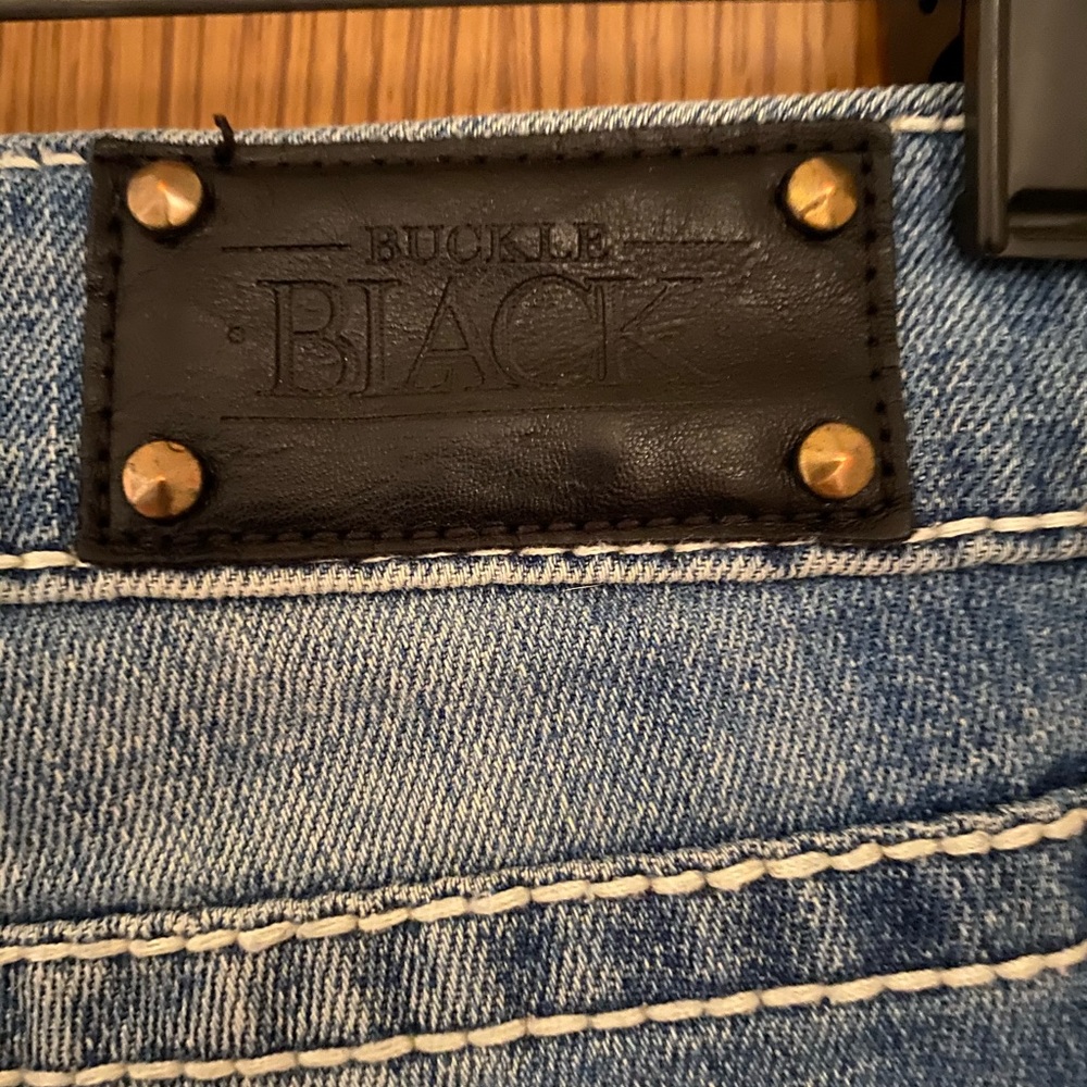 Used Jeans - Picture 4 of 6